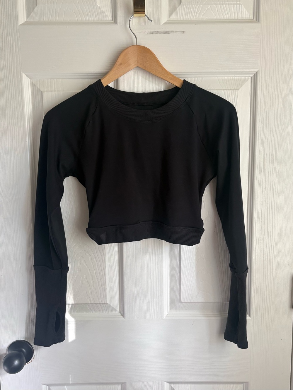 Bombshell Sportswear Black Cropped Crewneck Sweatshirt
